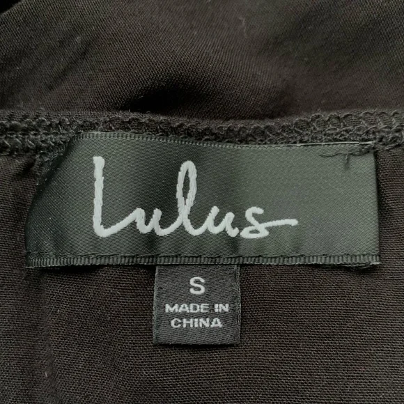 Lulu’s Learning To Fly Black Halter Jumsuit - Picture 3 of 5